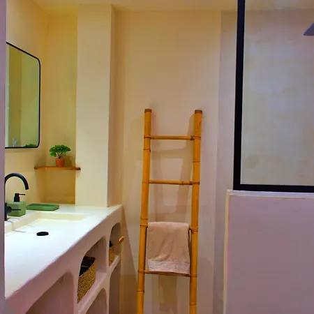 Spacious T3 With Wifi In The Heart Of *